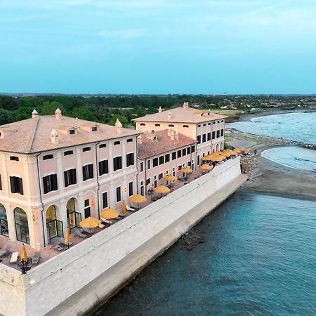 La Posta Vecchia Hotel Ладисполи Экстерьер фото