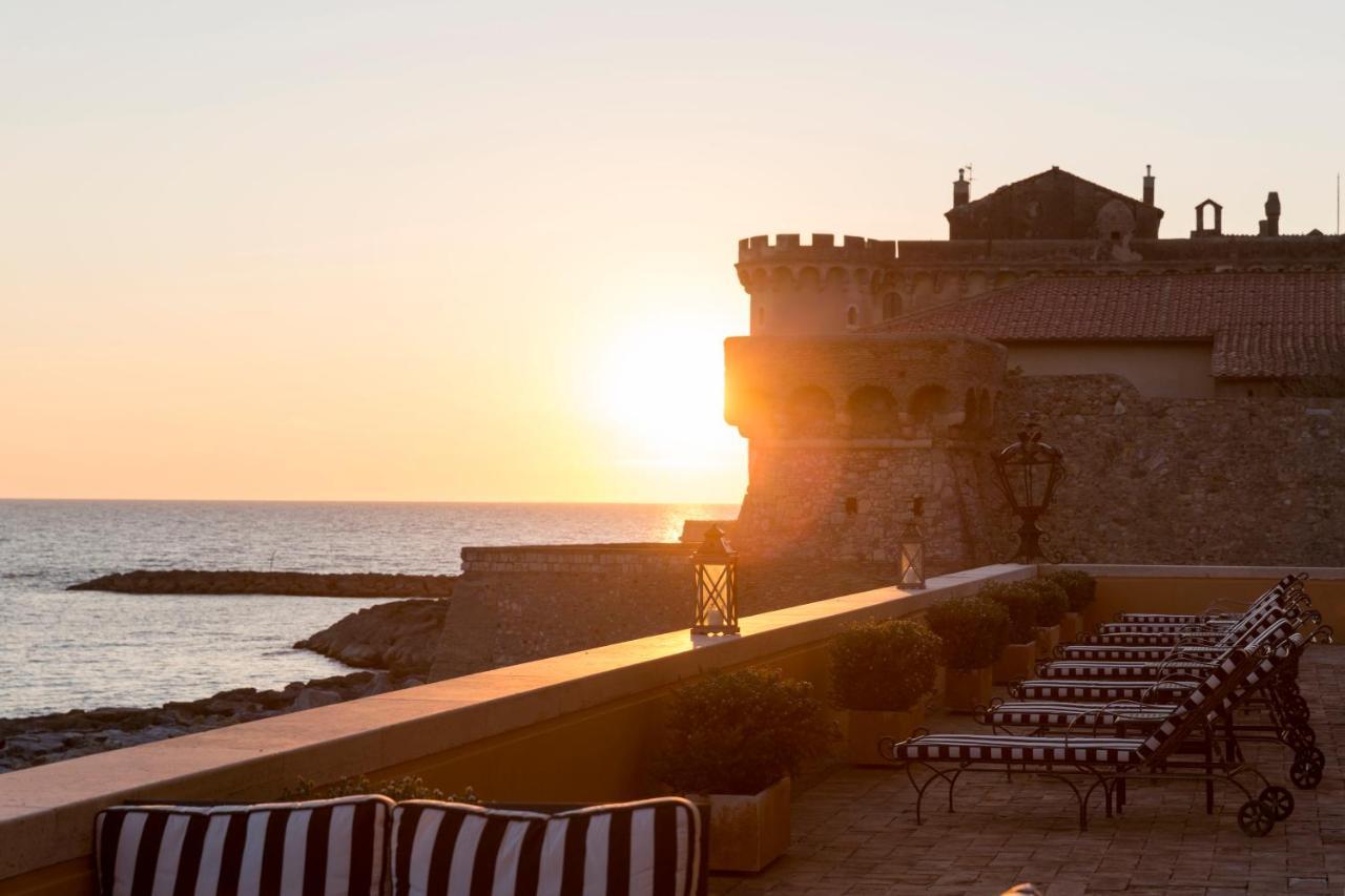 La Posta Vecchia Hotel Ладисполи Экстерьер фото