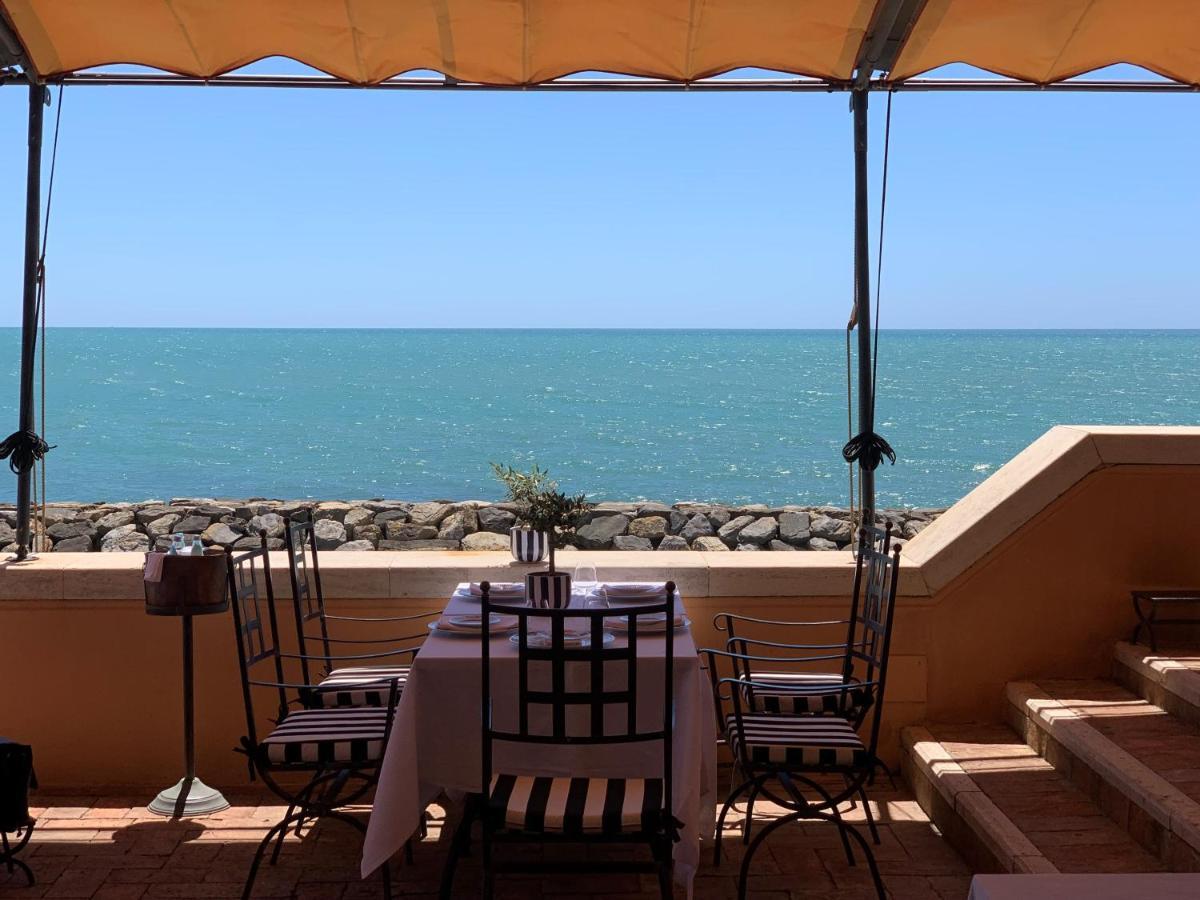 La Posta Vecchia Hotel Ладисполи Экстерьер фото